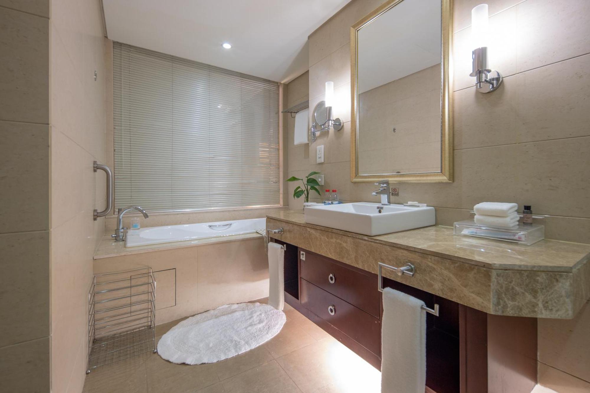 Haiwaihai Crown Hotel Ma'Anshan Esterno foto
