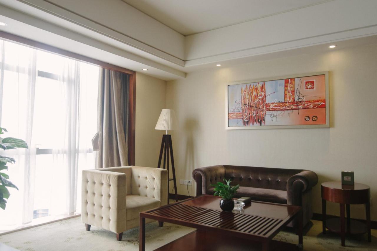 Haiwaihai Crown Hotel Ma'Anshan Esterno foto